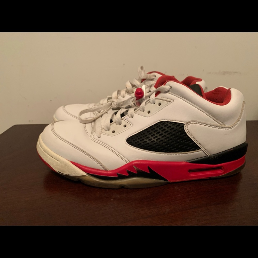 Air Jordan Retro 5 Low Fire Red